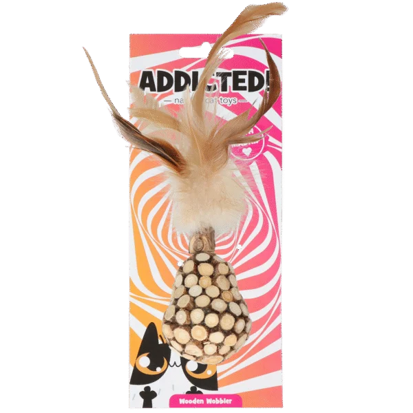 Jouet culbuto en bois pour chat avec plumes et MADNIP – Addicted! Wooden Wobbler with Feathers