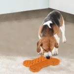 Tapis de léchage pour chien avec relief et ventouses, 28 x 19 cm – AFP Bone Appetit - Tasty Bone Lick Mat L – Image 4