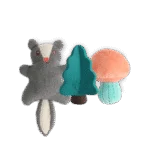 Set de jouets pour chiot avec 2 peluches et un couineur, 3 pièces – AFP Little Buddy 3-Pack Toy Woodland – Image 2