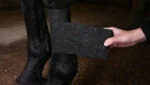Bande autocollante à paillettes, 10 cm, noire – Excellent Animal Glitter Bandage Profi – Image 3