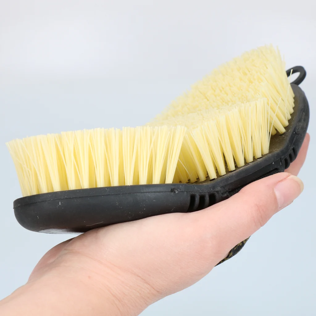 Brosse dure pour chevaux à dessus flexible – Excellent Horse Flexi Brush Scrub – Image 5