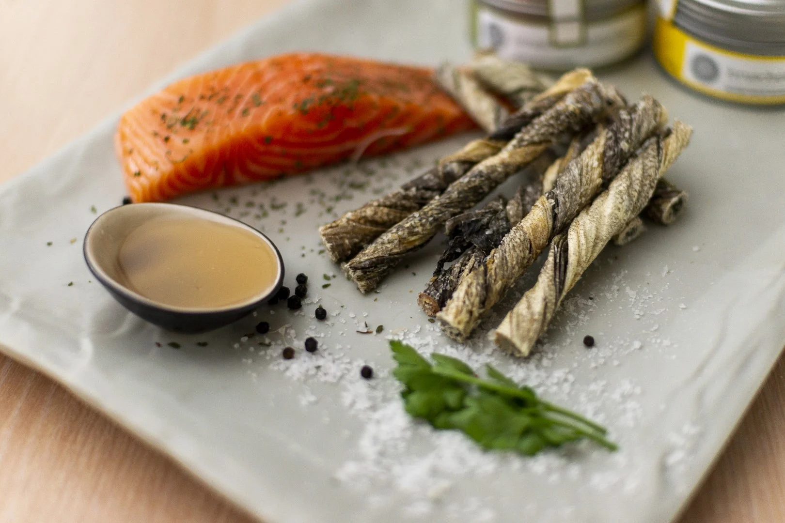Bâtonnets à mâcher au saumon séché à l’air, 12 cm – Braaaf Seafood Zalm Roll Sticks – Image 4
