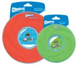 Jouet à rapporter pour chien S, flottant, 15 cm – Chuckit! Amphibious Zipflight – Image 2