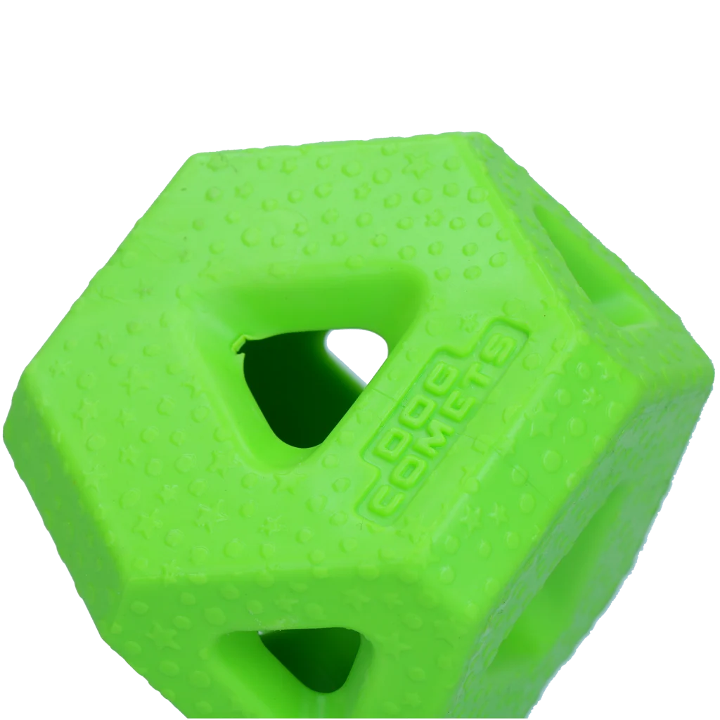 Cube à friandises en caoutchouc TPR pour friandises et bâtons à mâcher, vert – Dog Comets Treat Lock Cube – Image 2