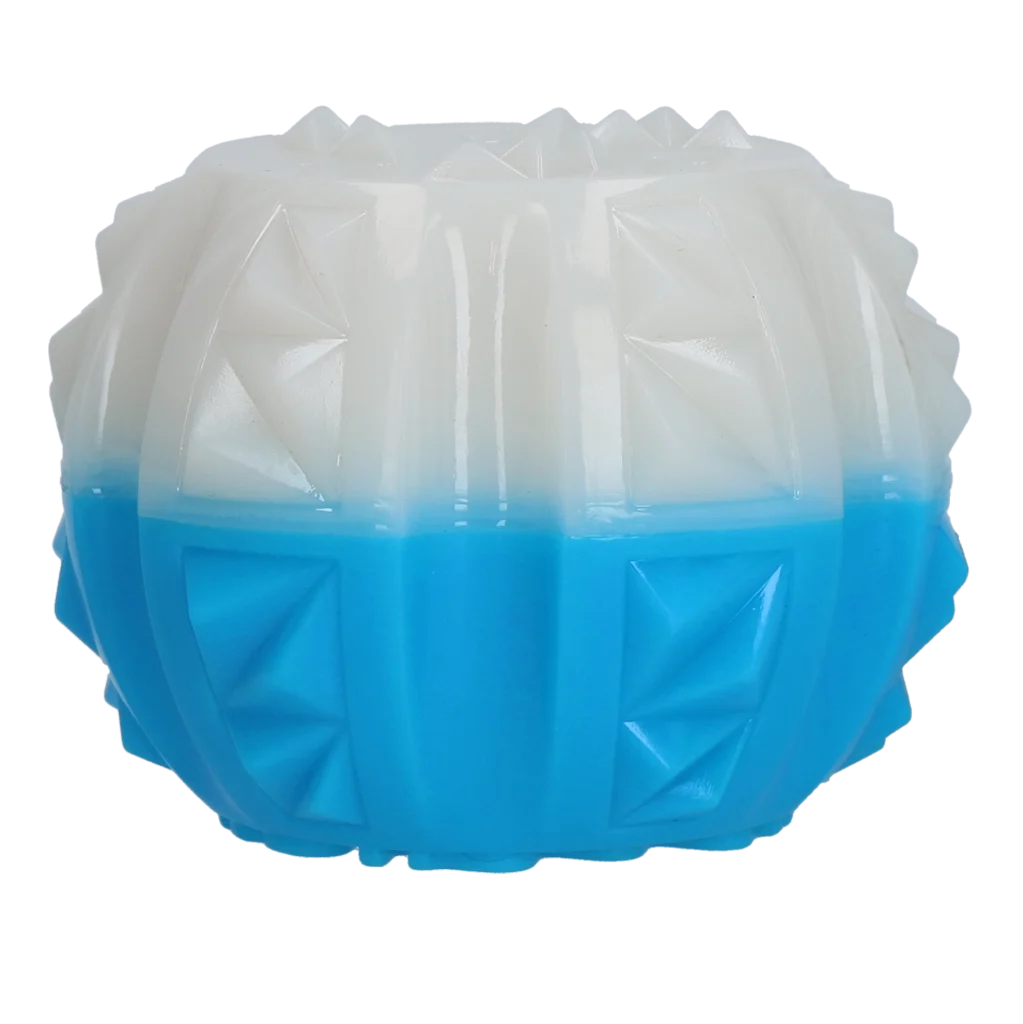 Balle rafraîchissante pour chien, 9 × 9 × 6,9 cm – Coolpets Ice Ball – Image 2