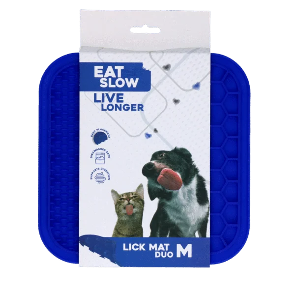 Tapis de léchage pour chiens avec picots et motif en nid d’abeille, 21 x 21 cm, Bleu – Eat Slow Live Longer Lick Mat Duo M