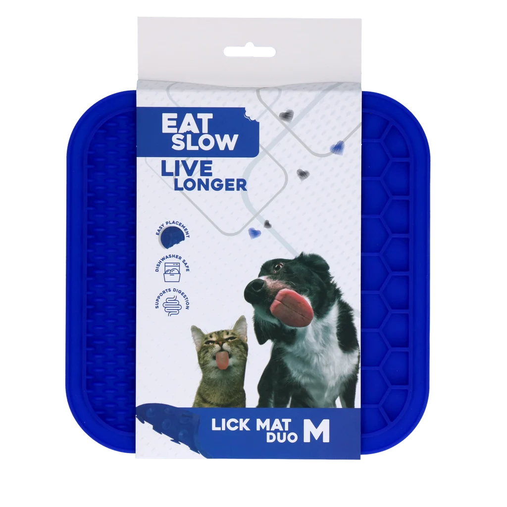 Tapis de léchage pour chiens avec picots et motif en nid d’abeille, 21 x 21 cm, Bleu – Eat Slow Live Longer Lick Mat Duo M – Image 1