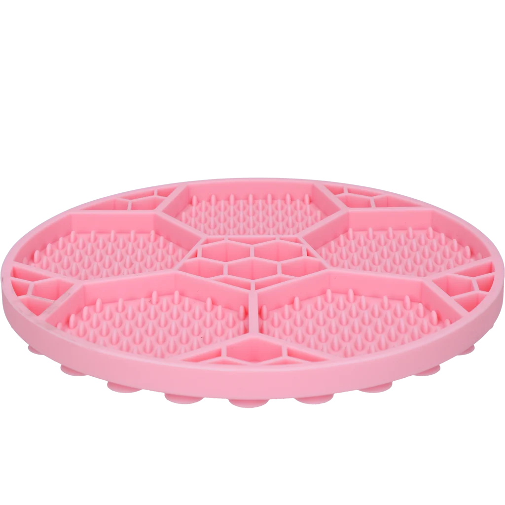 Tapis de léchage pour chiens avec motif ballon de football et ventouses, Ø 22 cm, rose – Eat Slow Live Longer Lick Mat Soccer Ball – Image 3