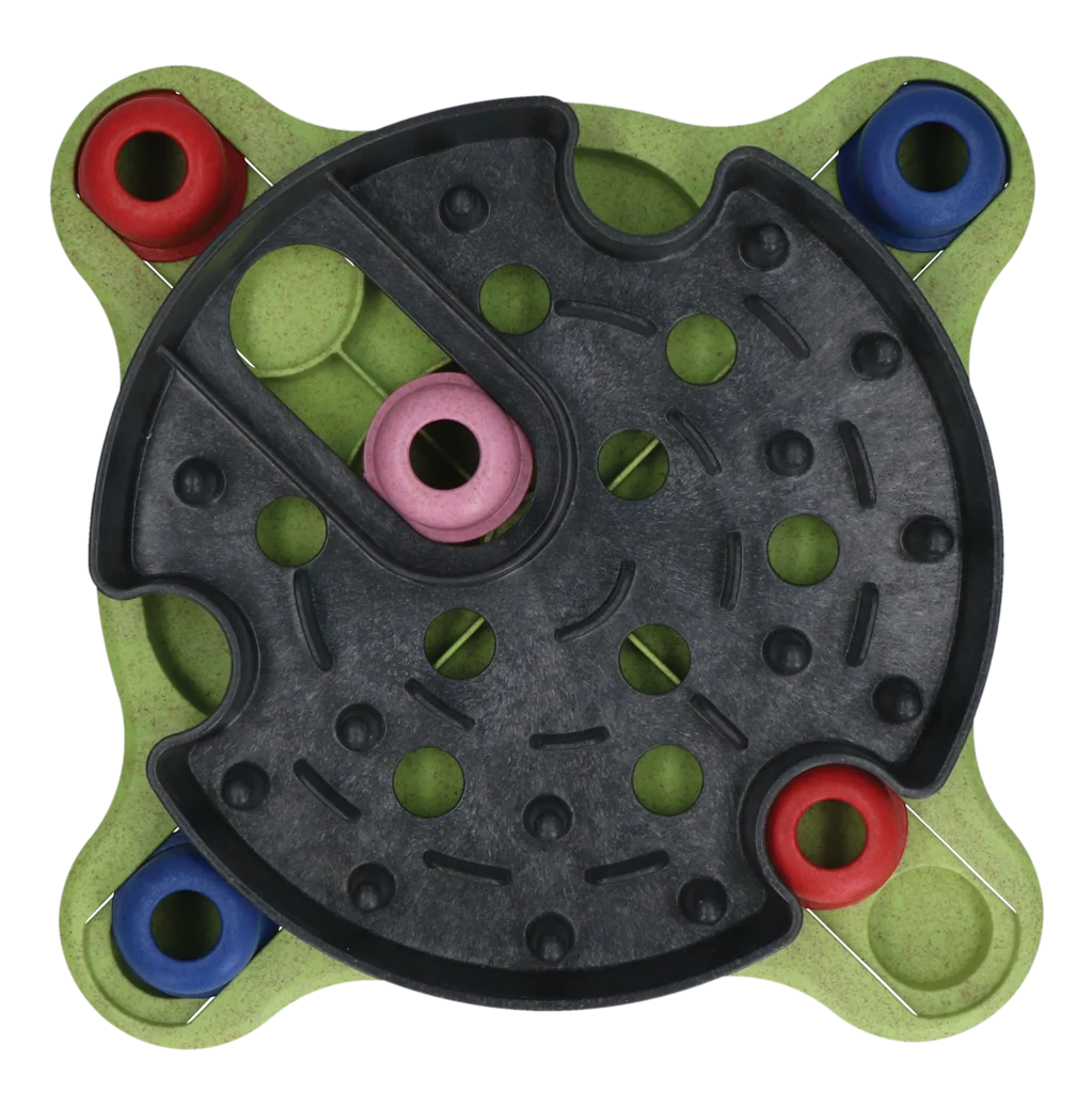 Puzzle pour chien pour croquettes et friandises avec pieds antidérapants – Eat Slow Live Longer Puzzle Roundabout – Image 3