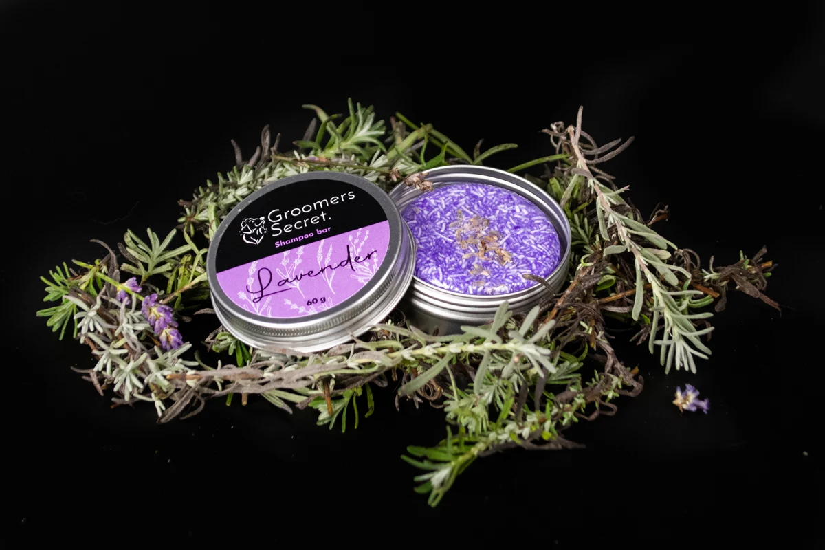 Pain de shampoing avec après-shampoing et parfum lavande, 60 g – Groomers Secret Shampoo Bar Lavendel – Image 3