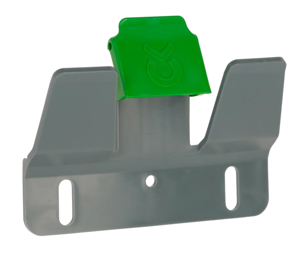 Support pour seaux à boire avec dispositif anti éjection – Kerbl Bucket Guard – Image 1