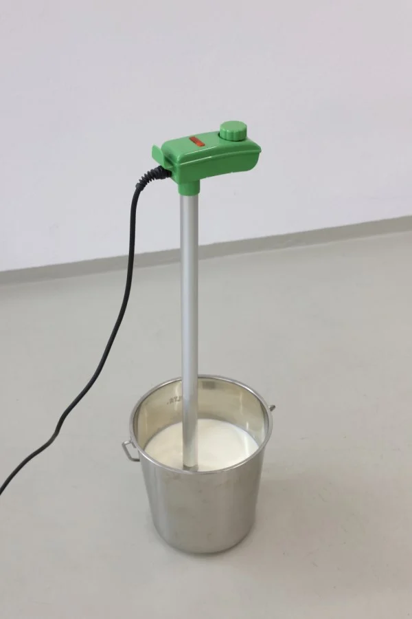 Réchauffeur de lait pour veaux avec thermostat réglable 2300 W – Kerbl EasyHeat – Image 2