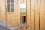 Porte coulissante pour poulailler, avec rails, taille S, 22 x 33 cm – Kerbl – Image 2