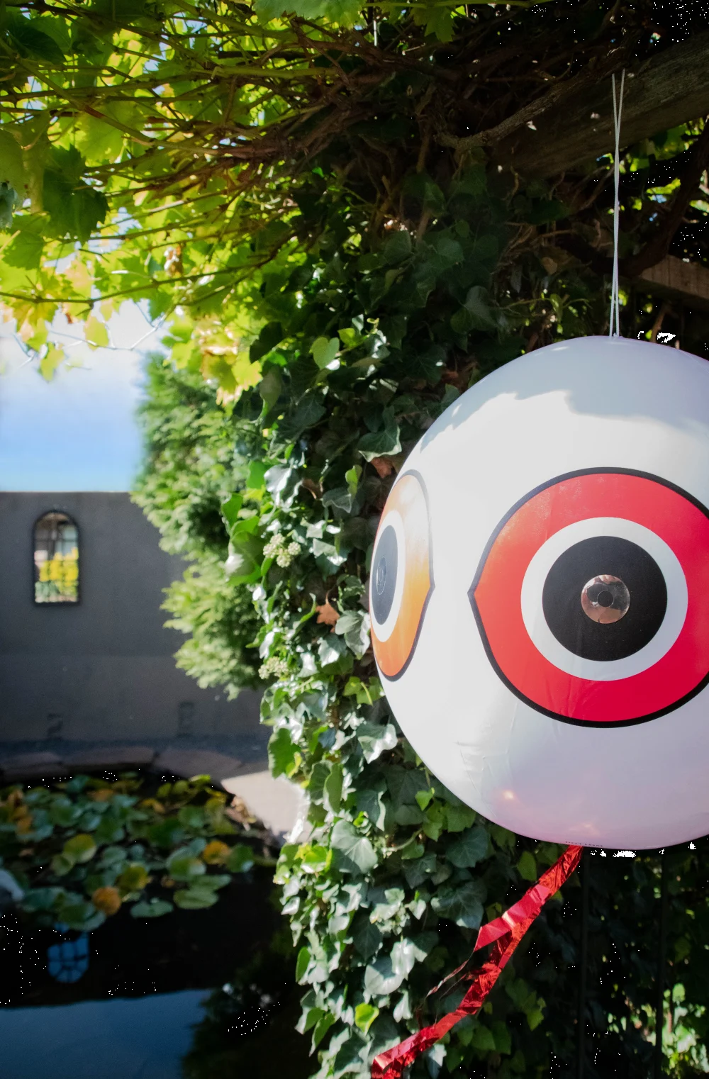 Ballon effaroucheur pour oiseaux avec cordelette de suspension, blanc, Ø 40 cm – Knock Pest – Image 3
