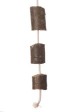 Friandise à la luzerne sur corde – LAX Tierfutter Luzerne sur corde à jouer