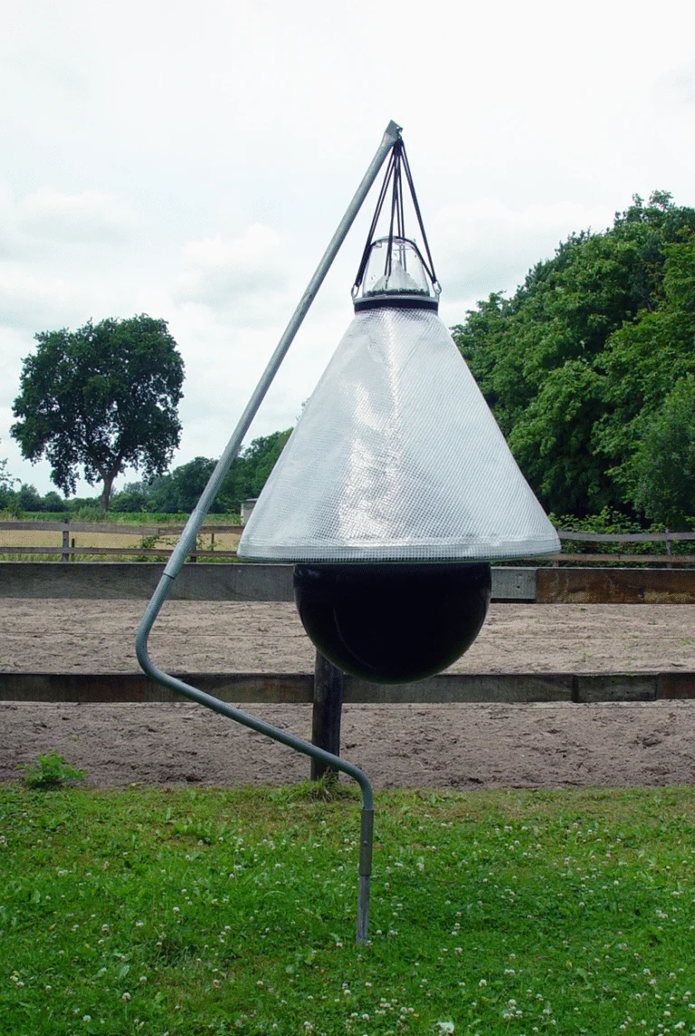 Piège à taons complet avec réservoir de capture – Loer