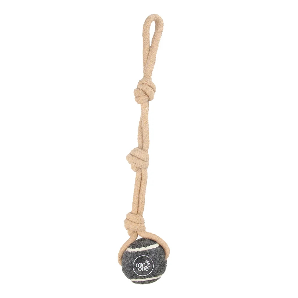 MINU37119.jpg Balle de tennis avec corde, grise – Minus One Dog Tennis Ball Rope Toy Single Grey – Image 1