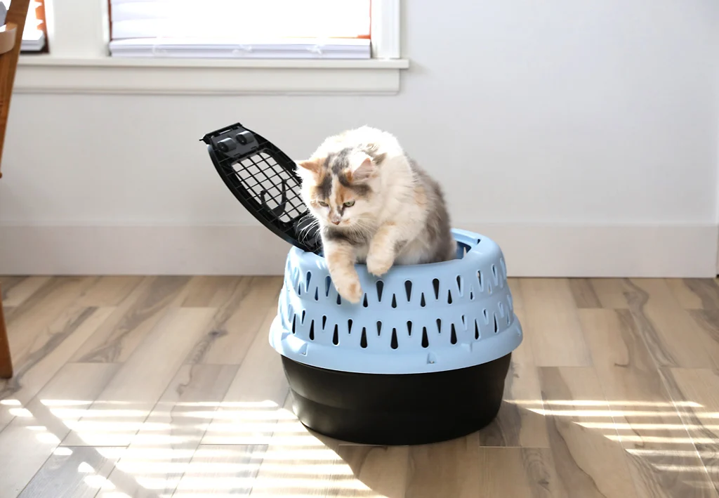 Caisse de transport ronde pour chats avec ouverture sur le dessus, bleue – Petmate Get-A-Round Kennel – Image 5