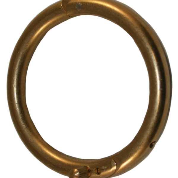Anneau nasal de taureau en laiton de 61 mm avec vis