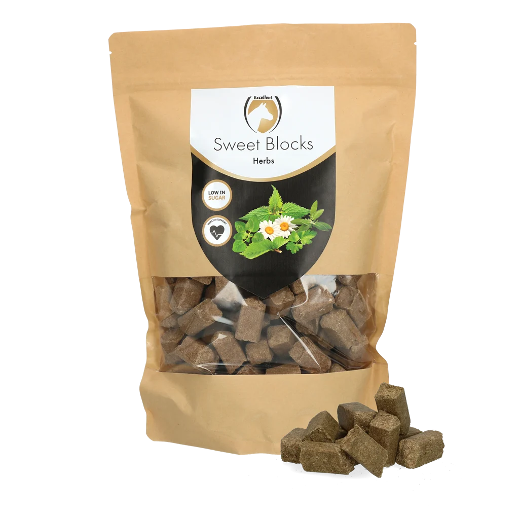 Friandises pour chevaux aux herbes, 1 kg – Excellent Horse Sweet Blocks Herbs – Image 1