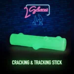 Bâton de jeu lumineux pour chiens – 2 Glow Cracking & Tracking Stick – Image 3