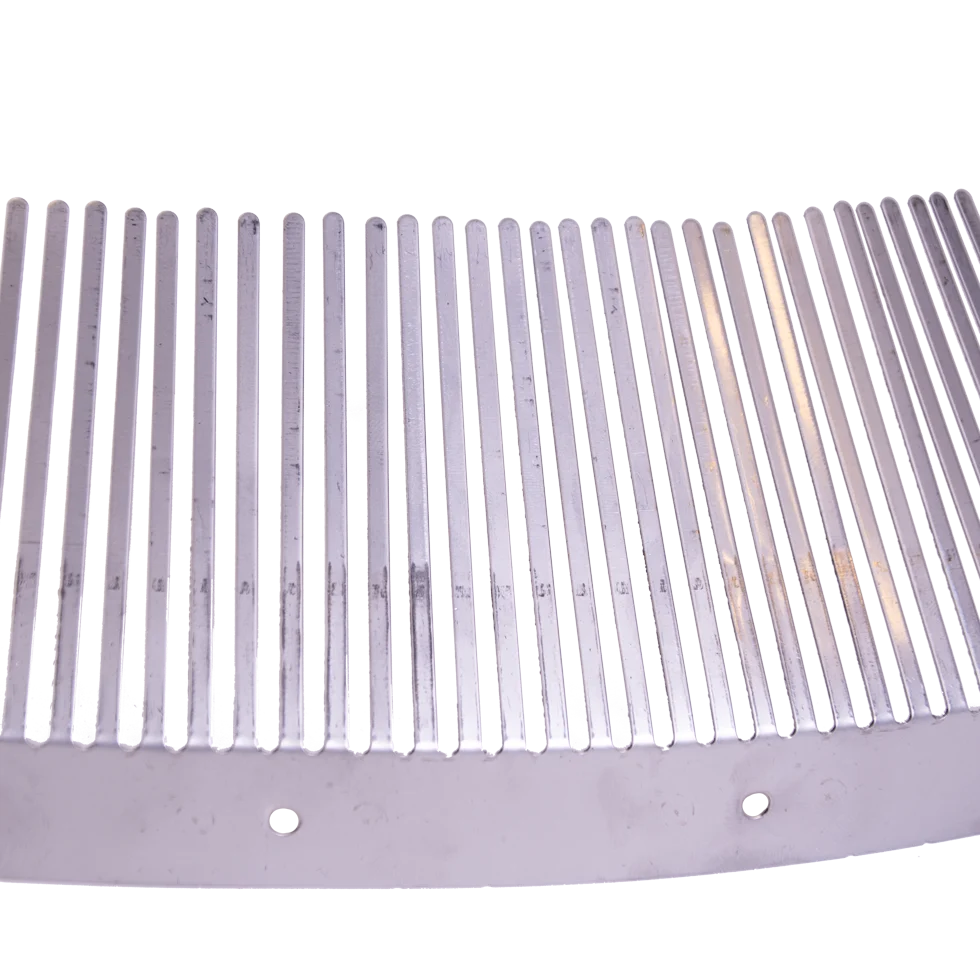 Grille anti-oiseaux en acier inoxydable pour tuiles, 1000 mm, hauteur des pointes 75 mm – VentiStrip XL75 – Image 2